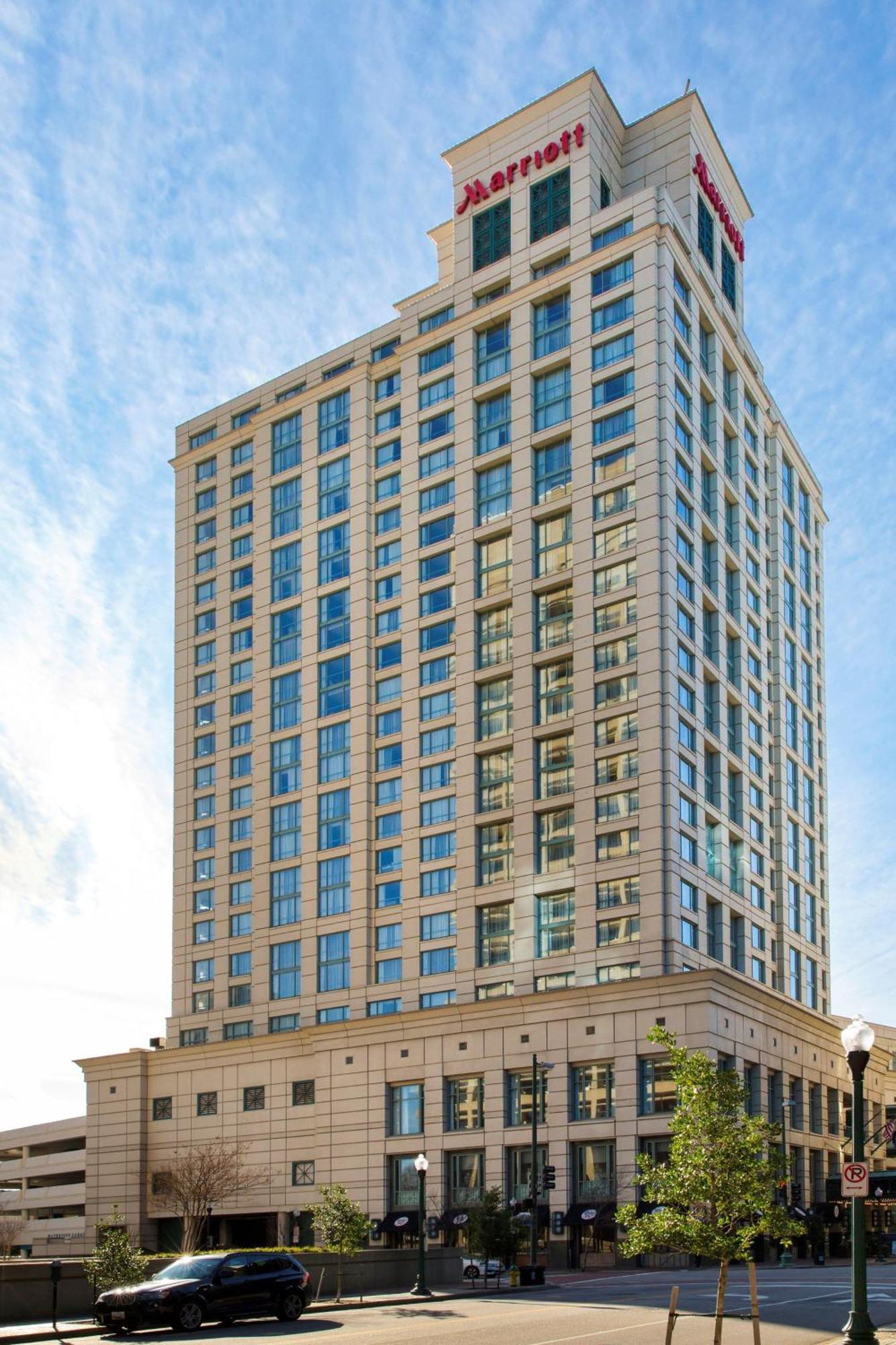 Norfolk Waterside Marriott Hotel Exterior photo